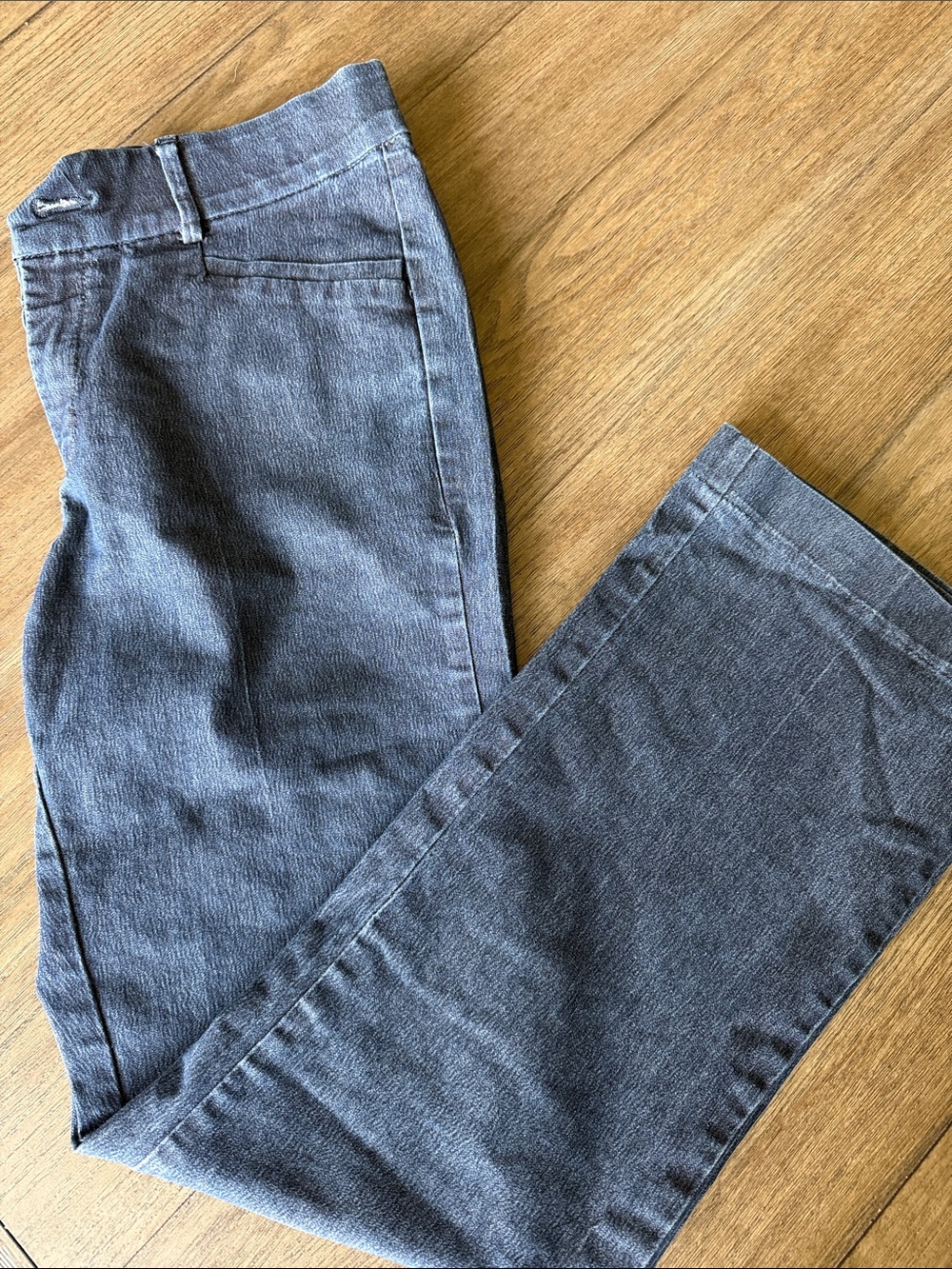 Women’s Dark Blue Straight-Leg Jeans